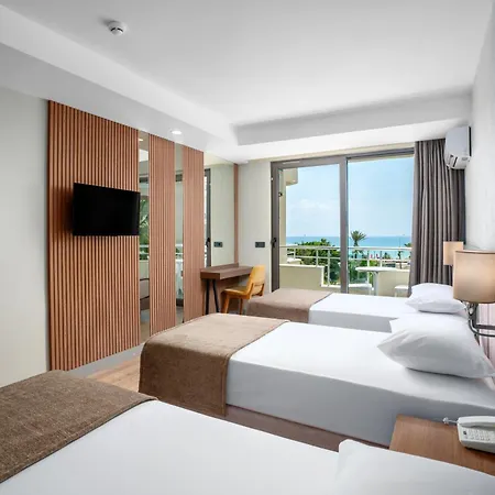 酒店 Sun Heaven Queen 4*