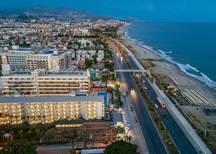 Sun Heaven Queen Hotel 4*